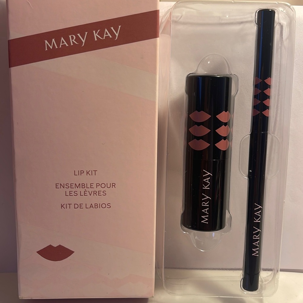 Mark Kay Lip Kit